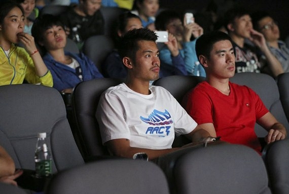 林丹率国羽捧场李永波新片