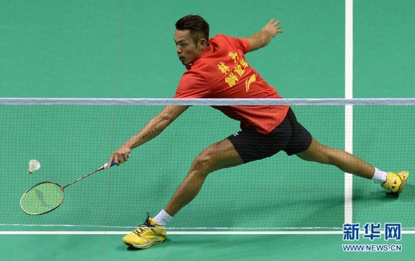林丹谌龍男單輕松進8強陳金退賽 鮑春來進混雙八強