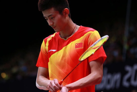 羽联年度最佳：谌龙力压林丹当选 赵芸蕾首荣膺