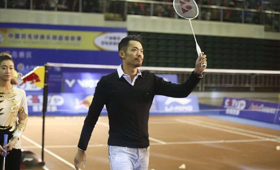 林丹太贵俱乐部养不起 超级丹直言给年轻人机会