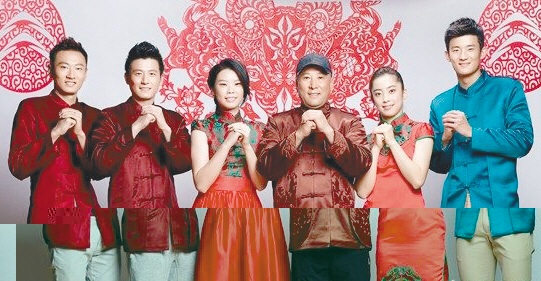 国羽将帅向球迷拜年