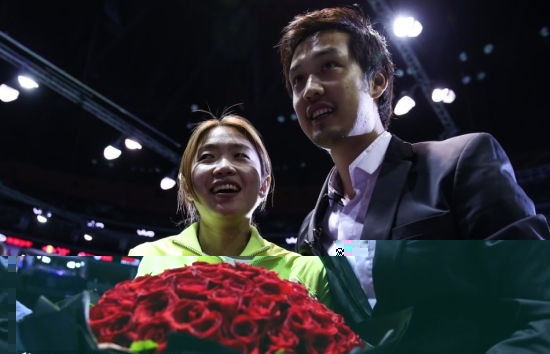 苏杯现场汪鑫被男友浪漫求婚