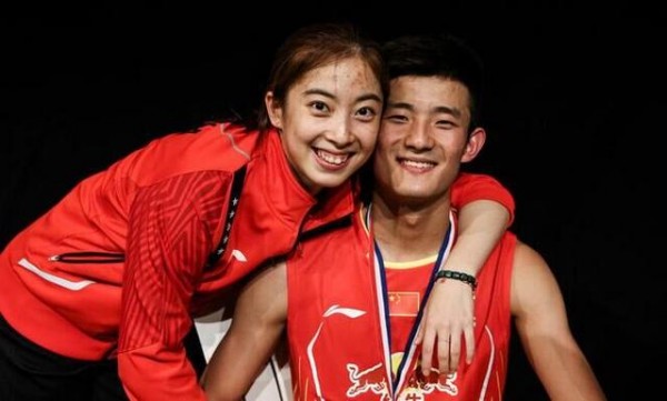 输球别难过你还有我！ 谌龙内心最柔软之处在她