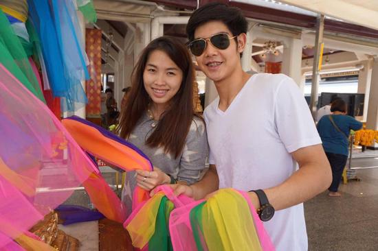 拉特查诺男友也是羽坛中人