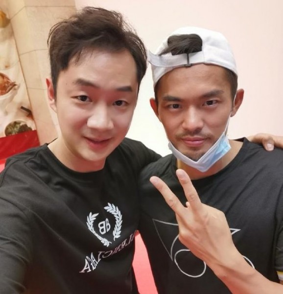 久别遇林丹 王睁茗：好久不见