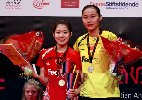 丹麥羽球賽汪鑫女單奪冠 汪鑫王儀涵合影